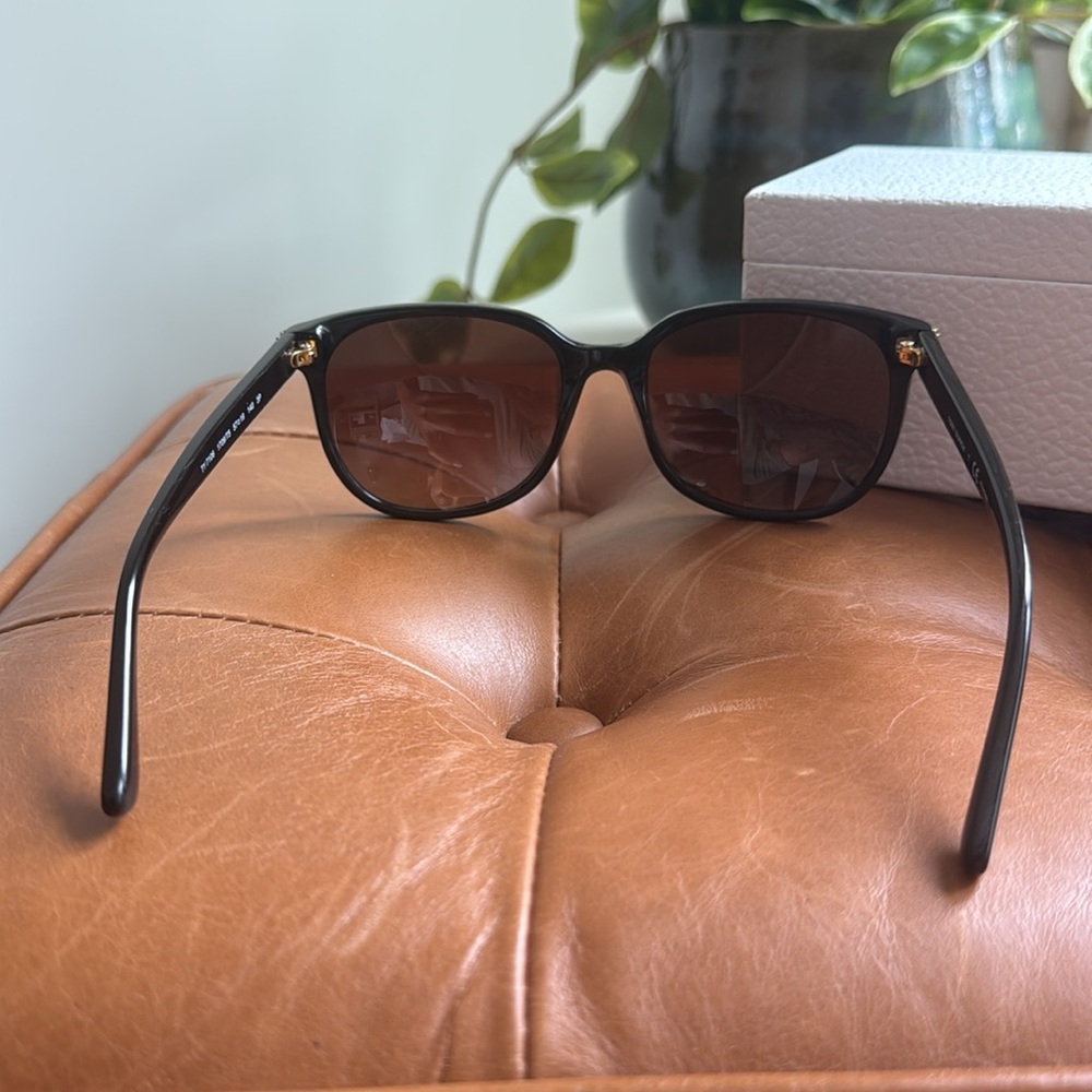 Tory Burch TY7106 Sunglasses 
Black Frame, Dark Brown Gradient - Picture 5 of 6